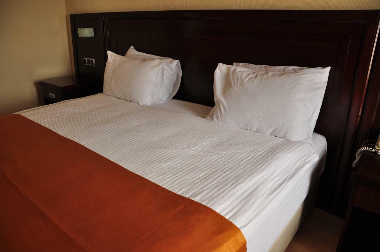Eser Diamond Hotel Spa & Convention Center Istanbul Silivri Exterior photo